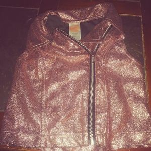 Dark pink zip vest